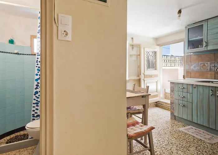 Traditional Karpathian House Casa de Férias Menetaí